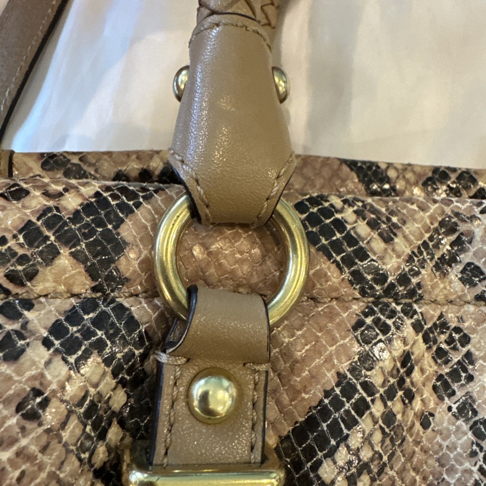 Authentic COACH Madison Flap Carryall #19638 Embossed‎ Python Leather + Wallet - Picture 8 of 16